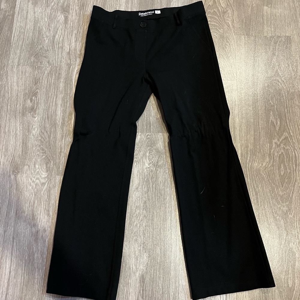 Black stretchy trousers